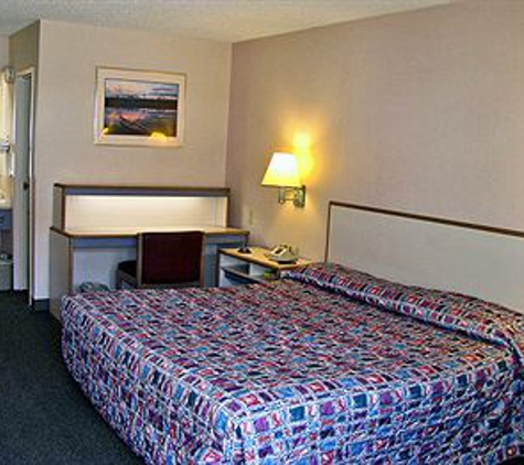 Motel 6 - Copley, OH