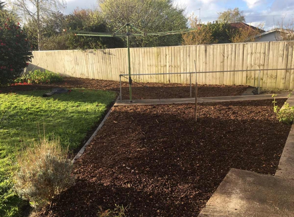 Conboy's Landscaping & Garden Services