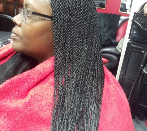 Patricia's African Hair Braiding - Parkville, MD