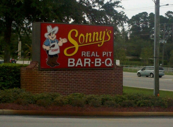 Sonny's Bar-B-Q - Orange City, FL