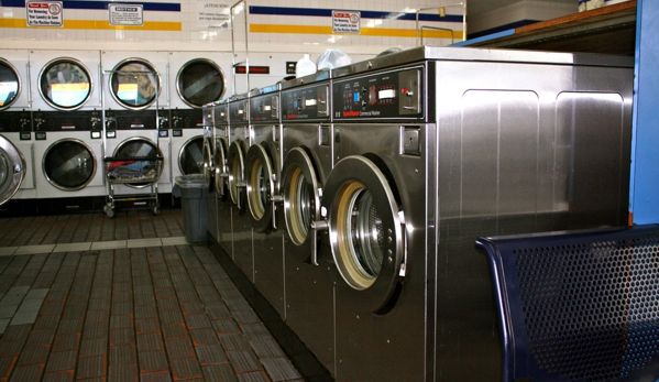 Cyclone Coin Laundry - Miami, FL