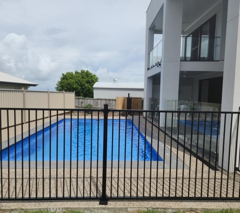 Ezy Build - Bundaberg South, QLD. Pool Fencing