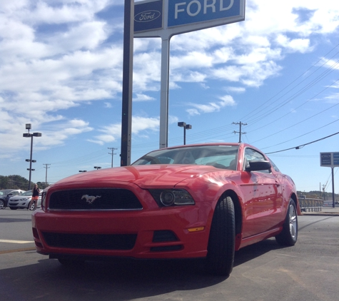 Town and Country Ford - Charlotte, NC