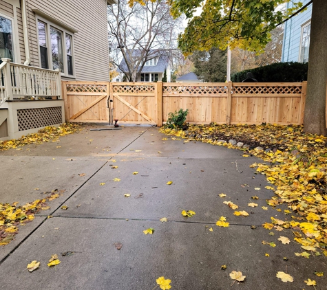 Yutka Fence - Kenosha, WI