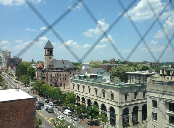 The Law Offices of Robert E. Fierman - Cambridge, MA