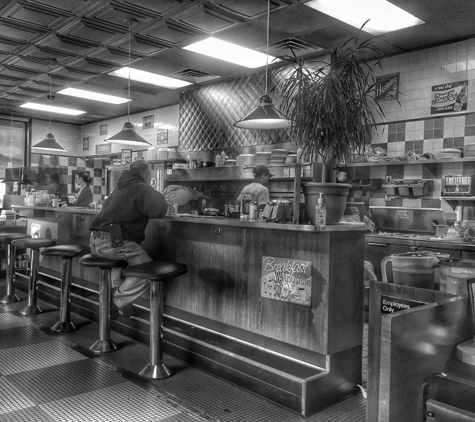 Old Bridge Diner - Oak Island, NC