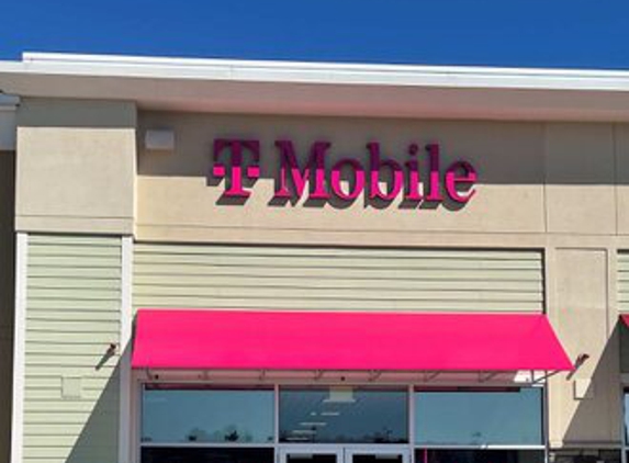 T-Mobile - Millbury, MA