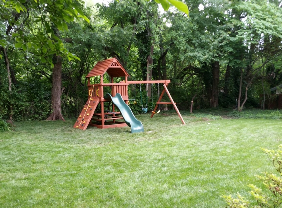 Backyard Specialists - Olathe, KS