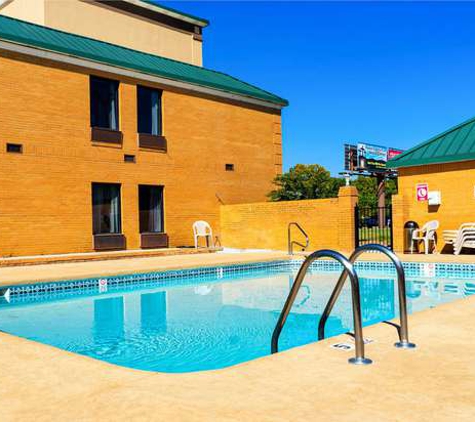 Quality Inn Whiteville North - Whiteville, NC