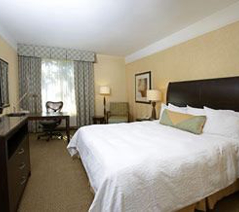 Hilton Hotels & Resorts - Rapid City, SD