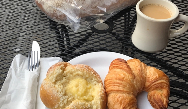 Fleur De Lis Bakery & Cafe - Portland, OR