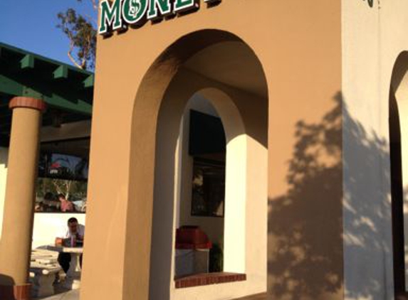 Money Pit - San Marcos, CA. Wonderful restaurant in San Marcos