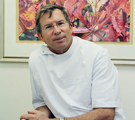 Brian Poschelk Dental - Cannonvale, QLD