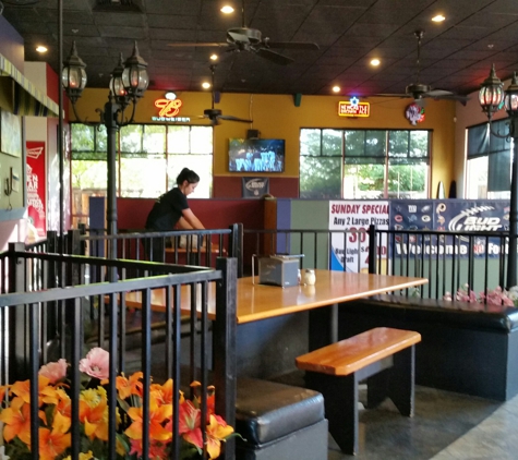 Cool River Pizza - Rocklin, CA. Seating area.