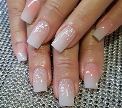 California Nails & Spa - El Dorado, AR