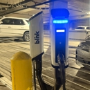 LAZ Parking - Centro Austin - Carports