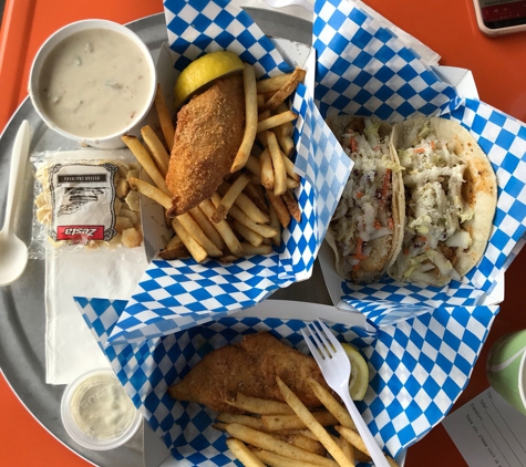 Tom's Fish and Chips - Cannon Beach, OR