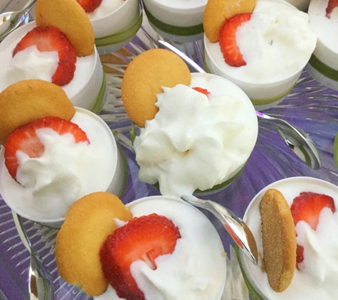 Everything DELICIOUS catering - Plainfield, IL. Banana Pudding Cheesecake Bites