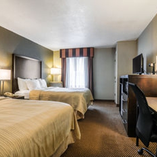 Quality Inn & Suites - Winfield, KS