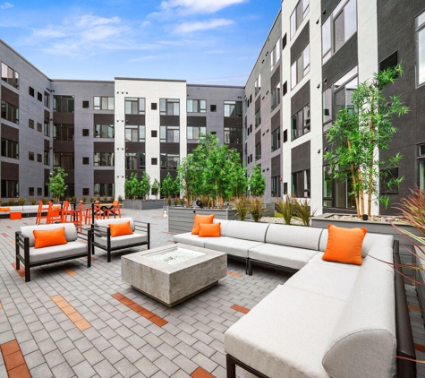 Luxor Lifestyle Apartments Lansdale - Lansdale, PA