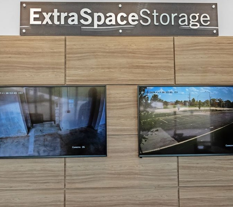 Extra Space Storage - Glenview, IL