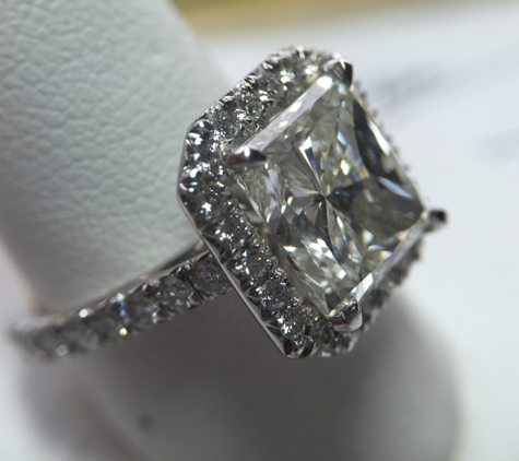 Lovers Lane Jewelry Buyers - Dallas, TX