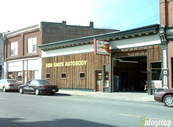 Ken Smith Autobody INC - Saint Joseph, MO