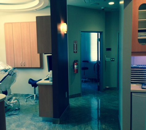 Excel Dental Implant Center - San Jose, CA