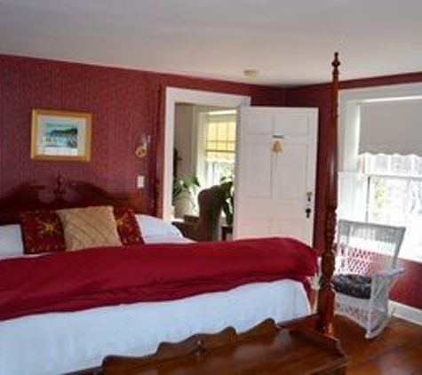 Pryor House Bed & Breakfast - Bath, ME