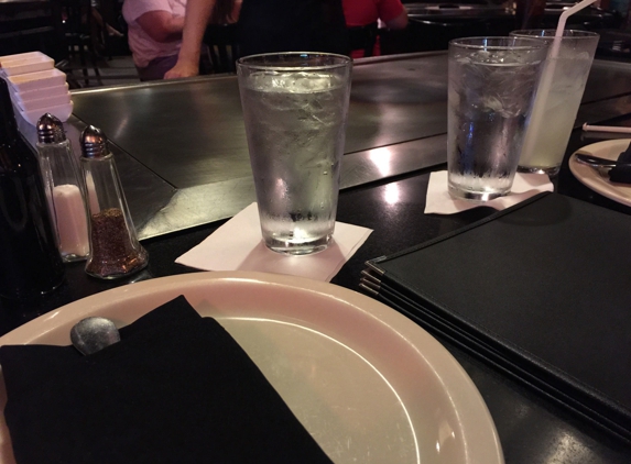 Kobe Japanese Steakhouse & Sushi Bar - Austin, TX