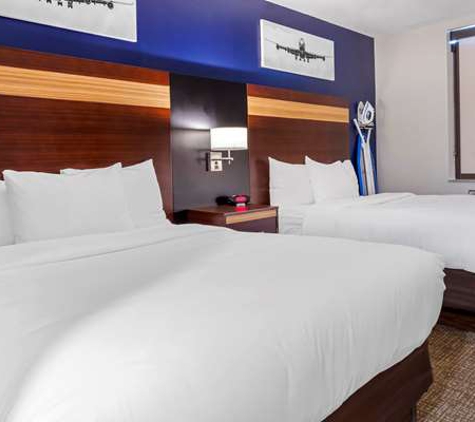 Avion Inn Near LGA Airport, Ascend Hotel Collection - East Elmhurst, NY