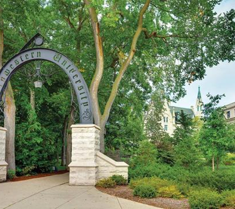 Evanston Place Apartments - Evanston, IL