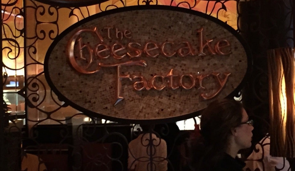 The Cheesecake Factory - Sarasota, FL