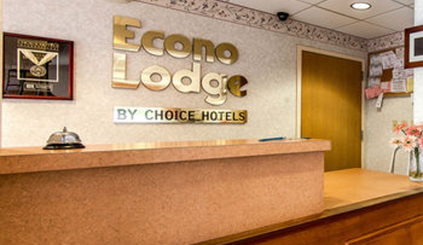 Econo Lodge - Chattanooga, TN