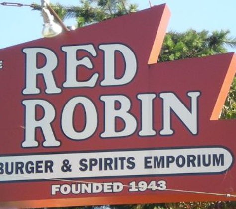 Red Robin Gourmet Burgers - Roseville, MI