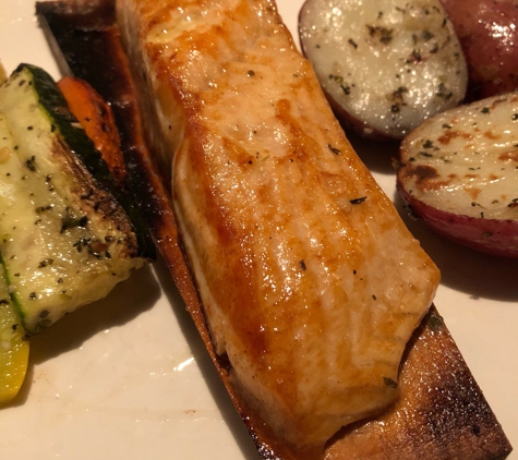 Big Fish Seafood Bistro - Dearborn, MI