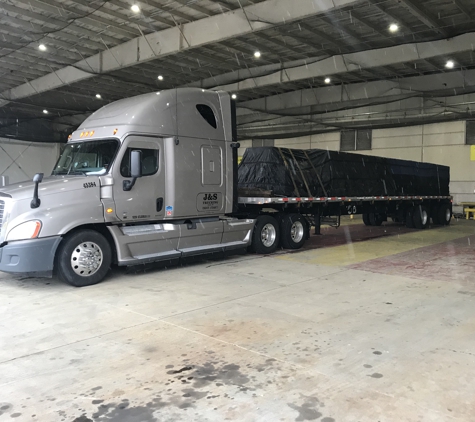 J S Trucking - Memphis, TN