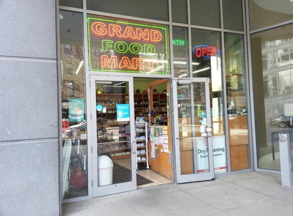 Grand Food Mart - Chicago, IL