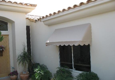 Retractable Awnings Cavas Canopies Coverite Monticello