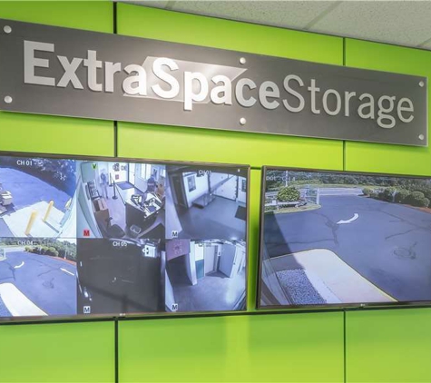 Extra Space Storage - North Andover, MA