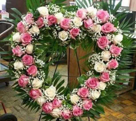 Blake Florist & Flower Delivery - Rockledge, PA