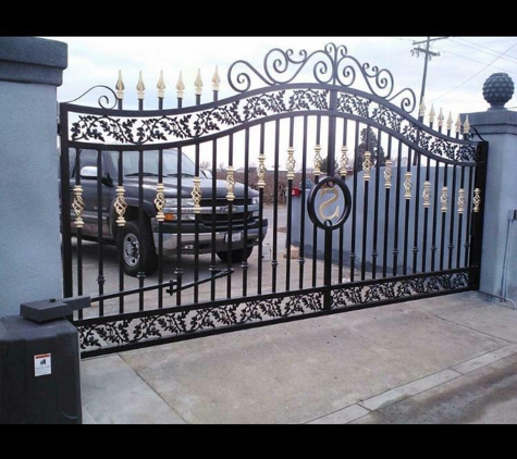 Tony's Fencing & Ornamental Gates - Fresno, CA