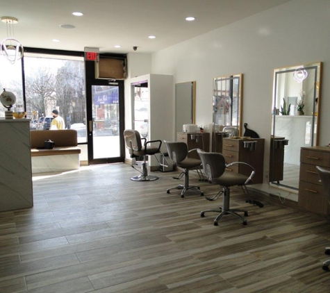 Beverly Hills Salon & Spa - Kew Gardens, NY