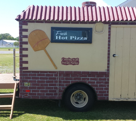 vinnie's pizza truck - Millsboro, DE