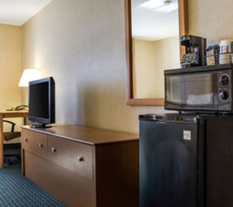 Comfort Inn - Jamestown, ND