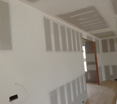 RAR DRYWALL SERVICES - Bridgeport, CT. Fast, great price and excellent finished. Safe and clean always!