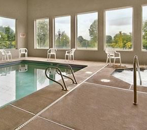 Super 8 by Wyndham Corvallis - Corvallis, OR