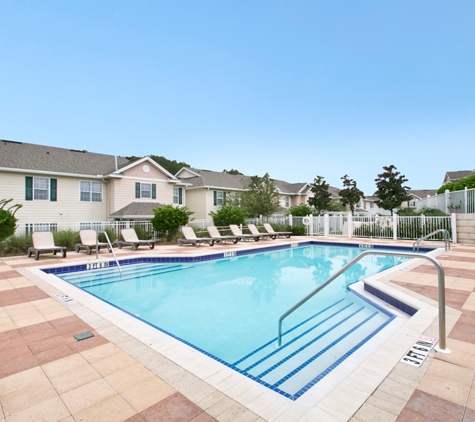 Cambridge Cove Apartments - Lakeland, FL