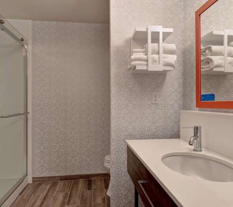 Hampton Inn & Suites Rohnert Park - Sonoma County - Rohnert Park, CA