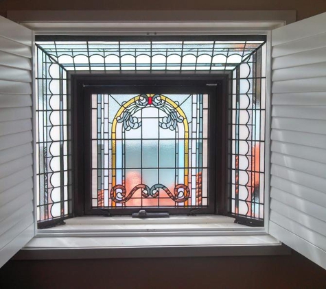 Clive Hillier Stained Glass - Kingsford, NSW